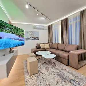 luxury-apartment-75-inches-tv.sunnybeach-hotels.org/